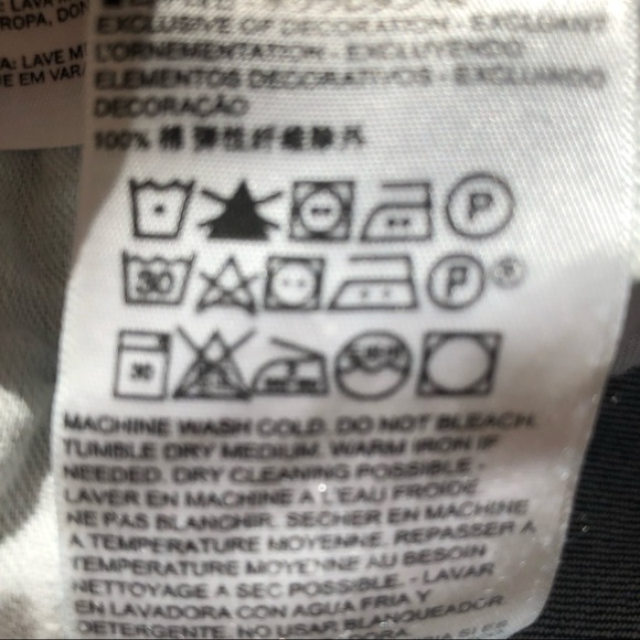 NWT, 501 Levi Strauss Jeans, High Rise, Straight Leg, Button Fly, 38/30 - Picture 2 of 6